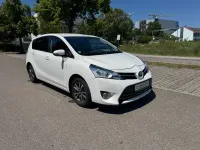 Gebraucht Toyota Verso Life 147 PS (108 kW) 2013 Weiß Van / Kleinbus