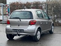 Gebraucht Toyota Yaris Edition 65 PS (47 kW) 2004 Grau Limousine