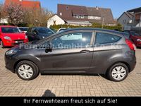Gebraucht Ford Fiesta Titanium 82 PS (60 kW) 2016 Grau Kleinwagen