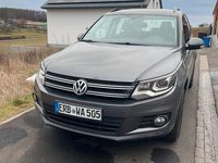 Gebraucht VW Tiguan Trendline 160 PS (117 kW) 2012 Grau SUV