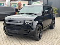 Neu Land Rover Defender HSE Dynamic 426 PS (313 kW) 2026 Schwarz SUV
