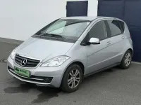 Gebraucht Mercedes A150 95 PS (69 kW) 2009 Polarsilber  metalliclack Kleinwagen
