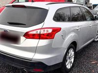 Gebraucht Ford Focus 120 PS (88 kW) 2011 Grau Limousine