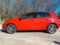 Gebraucht VW Golf VI 80 PS (58 kW) 2009 Rot Kleinwagen
