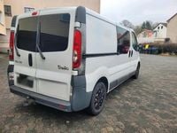 Gebraucht Renault Trafic 115 PS (84 kW) 2010 Weiß Van / Kleinbus