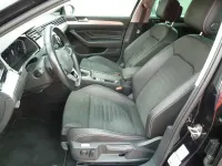 Gebraucht VW Passat R-line 200 PS (147 kW) 2022 Schwarz Kombi
