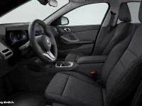 Neu BMW 120 156 PS (114 kW) 2026 Schwarz Kleinwagen