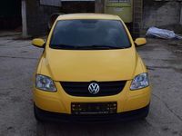 Gebraucht VW Fox 54 PS (39 kW) 2006 Gelb Kleinwagen