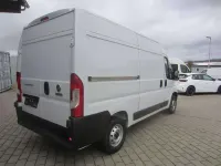 Gebraucht Fiat Ducato 140 PS (102 kW) 2023 Weiß Van