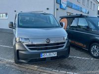 Gebraucht VW Transporter 150 PS (110 kW) 2026 Grau Van