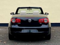 Gebraucht VW Eos 122 PS (89 kW) 2009 Schwarz Cabrio