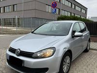 Gebraucht VW Golf VI 105 PS (77 kW) 2010 Silber Kleinwagen