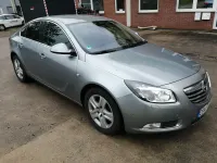 Gebraucht Opel Insignia Edition 140 PS (102 kW) 2011 Silber Limousine