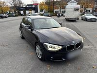 Gebraucht BMW 116 116 PS (85 kW) 2012 Schwarz Kleinwagen
