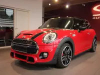 Gebraucht Mini John Cooper Works 192 PS (141 kW) 2017 Chili (solar) red Kleinwagen
