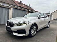 Gebraucht BMW 118 Performance 150 PS (110 kW) 2020 Weiß Kleinwagen