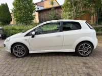 Gebraucht Fiat Punto Evo 134 PS (98 kW) 2010 Weiß Kleinwagen