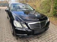 Gebraucht Mercedes E220 170 PS (125 kW) 2012 Schwarz Kombi