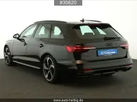 Gebraucht Audi A4 S-Line 204 PS (150 kW) 2024 Mythosschwarz metallic Kombi