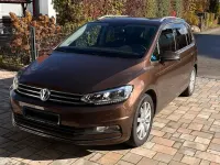 Gebraucht VW Touran Highline 150 PS (110 kW) 2015 Braun Van / Kleinbus