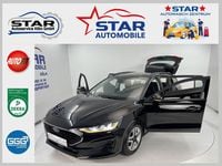 Gebraucht Ford Focus Cool & Connect 120 PS (88 kW) 2023 Obsidianschwarz Kombi