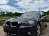 Gebraucht BMW 320 177 PS (130 kW) 2009 Blau Kombi