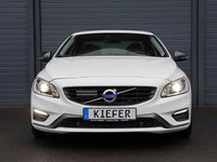 Gebraucht Volvo S60 R-Design 347 PS (255 kW) 2014 Weiß Limousine