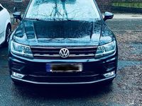 Second-hand VW Tiguan 150 CP (110 kW) 2017 Negru SUV