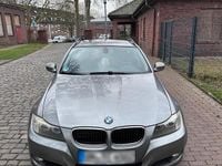 Gebraucht BMW 320 177 PS (130 kW) 2009 Grau Kombi
