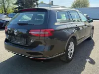 Gebraucht VW Passat Highline 150 PS (110 kW) 2018 Schwarz Kombi
