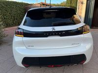 Gebraucht Peugeot 208 Allure 101 PS (74 kW) 2019 Weiß Kleinwagen
