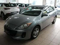Używany Mazda 3 Edition 150 KM (110 kW) 2012 Srebrny Sedan/Limuzyna