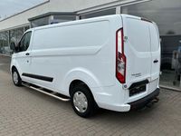 Używany Ford Transit Custom Trend 2022 Biały Sedan/Limuzyna