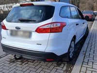 Gebraucht Ford Focus 125 PS (91 kW) 2014 Weiß Kombi