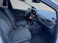 Gebraucht Ford Fiesta Titanium 182 PS (133 kW) 2013 Grau Kleinwagen