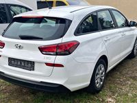 gebraucht Hyundai i30 Select, Sehr gepflegt!! Klima, Tempomat!!