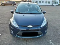 Używany Ford Fiesta Titanium 82 KM (60 kW) 2009 Niebieski Hatchback