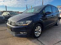 Gebraucht VW Touran Comfortline 116 PS (85 kW) 2017 Blau Van / Kleinbus