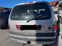Gebraucht Renault Espace 129 PS (94 kW) 2001 Silber Van / Kleinbus