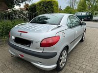 gebraucht Peugeot 206 CC  166.891 KM