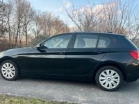 Gebraucht BMW 118 143 PS (105 kW) 2014 Schwarz Kleinwagen