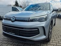 Gebraucht VW Tiguan Life 131 PS (96 kW) 2024 Silber SUV