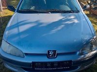 Gebraucht Peugeot 106 60 PS (44 kW) 1996 Silber Kleinwagen