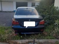 Second-hand BMW 523 190 CP (139 kW) 2008 Albastru Berlinǎ
