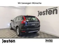 Gebraucht Volvo XC60 Summum 190 PS (139 kW) 2017 Onyx black / metallic SUV