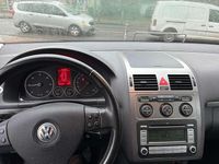 Gebraucht VW Touran Highline 105 PS (77 kW) 2009 Biscay blue perleffekt Van / Kleinbus