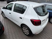 Gebraucht Dacia Sandero 73 PS (53 kW) 2018 Weiß Kleinwagen