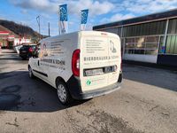 Gebraucht Fiat Doblò Basis 74 PS (54 kW) 2015 Weiß Van / Kleinbus