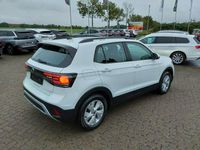 Gebraucht VW T-Cross Life 95 PS (69 kW) 2024 Pure white SUV