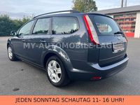Gebraucht Ford Focus Style 90 PS (66 kW) 2010 Grau Kombi